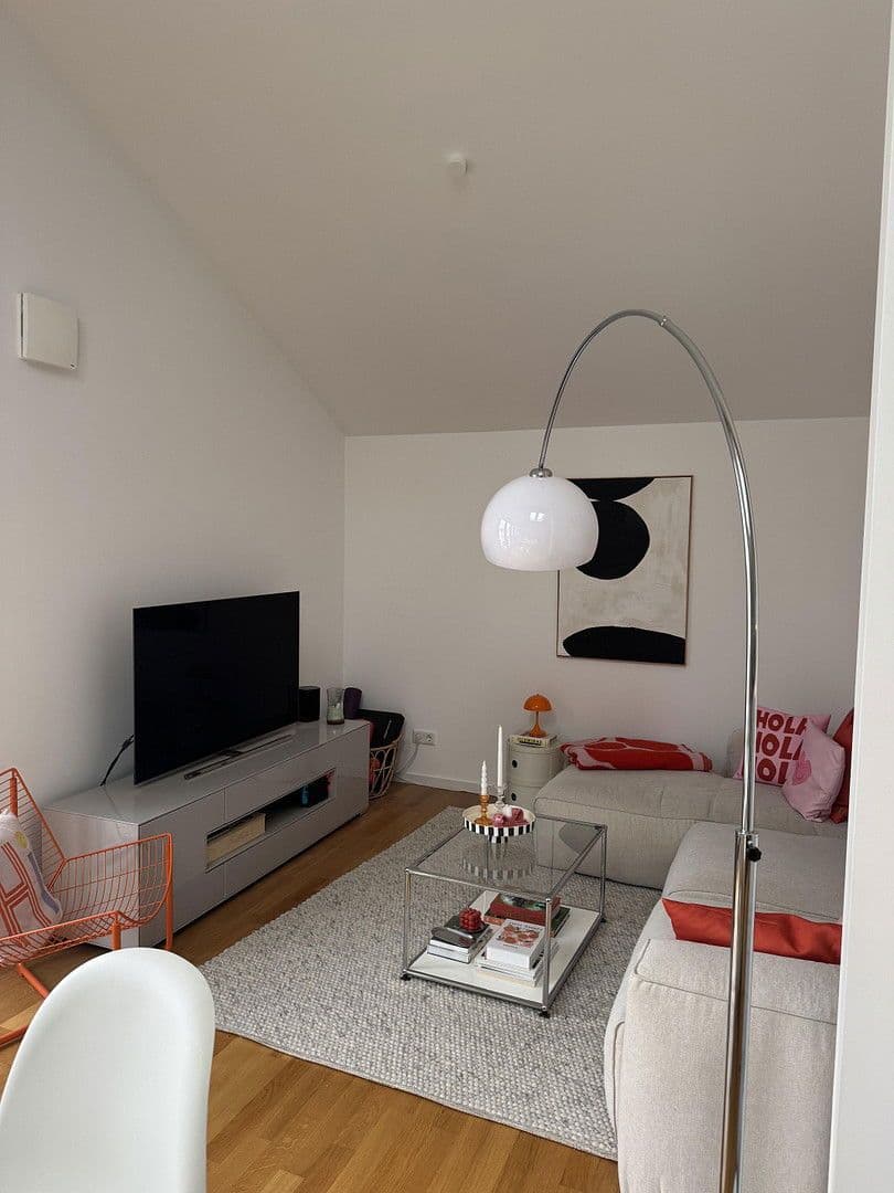 Prenájom bytu 2-izbový 70 m², Marktstraße 53, Frankfurt, Hesensko Prenájom bytu 2-izbový 70 m², Marktstraße 53, Frankfurt, Hesensko