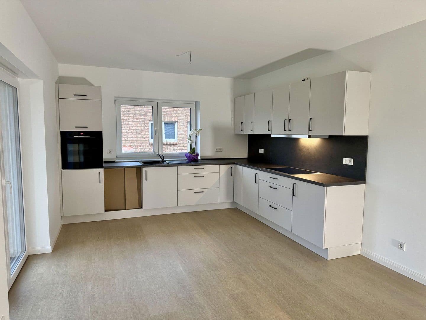 Prenájom domu 134 m², pozemek 1.484 m², Elbuferstraße 51, Tespe, Dolné Sasko Prenájom domu 134 m², pozemek 1.484 m², Elbuferstraße 51, Tespe, Dolné Sasko