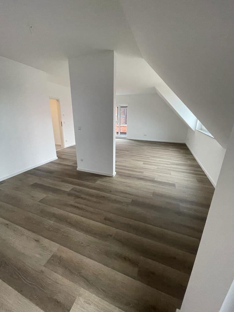 Prenájom bytu 3-izbový 115 m², Poststraße 1, Bienenbüttel, Dolné Sasko Prenájom bytu 3-izbový 115 m², Poststraße 1, Bienenbüttel, Dolné Sasko