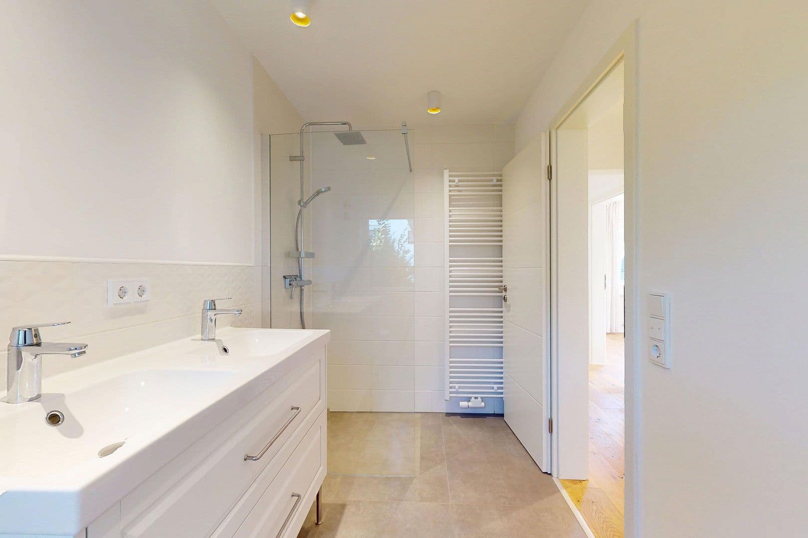 Predaj bytu 3-izbový 110 m², Schönaich, Bádensko-Wurttembersko Predaj bytu 3-izbový 110 m², Schönaich, Bádensko-Wurttembersko