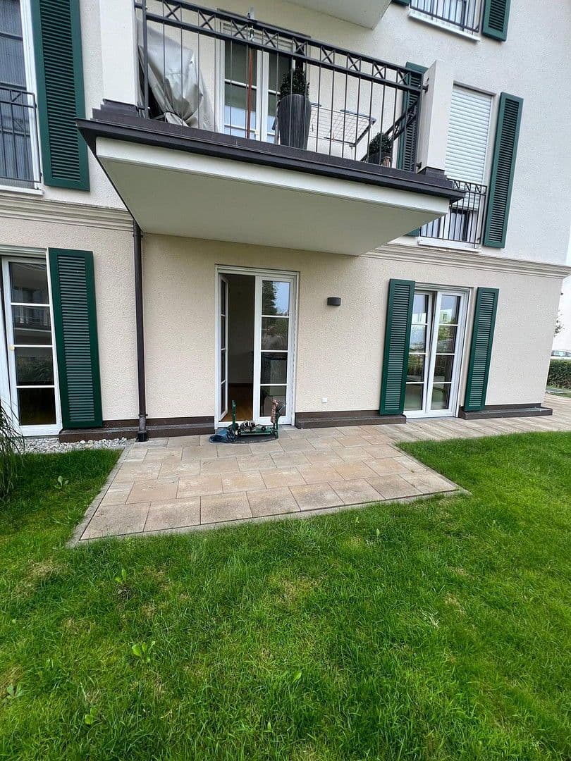 Prenájom bytu 2-izbový 93 m², Geothestraße 9, Langenargen, Bádensko-Wurttembersko Prenájom bytu 2-izbový 93 m², Geothestraße 9, Langenargen, Bádensko-Wurttembersko