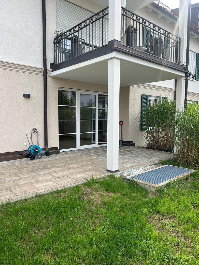 Prenájom bytu 2-izbový 93 m², Geothestraße 9, Langenargen, Bádensko-Wurttembersko Prenájom bytu 2-izbový 93 m², Geothestraße 9, Langenargen, Bádensko-Wurttembersko