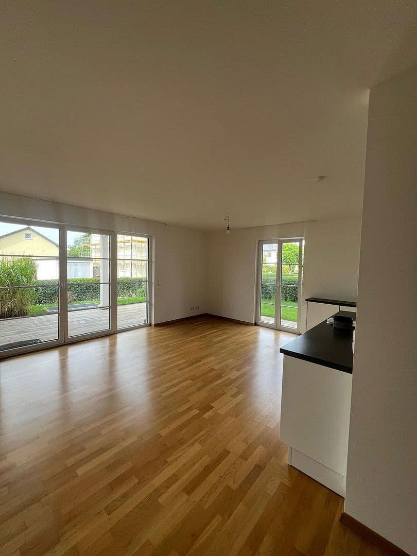 Prenájom bytu 2-izbový 93 m², Geothestraße 9, Langenargen, Bádensko-Wurttembersko Prenájom bytu 2-izbový 93 m², Geothestraße 9, Langenargen, Bádensko-Wurttembersko