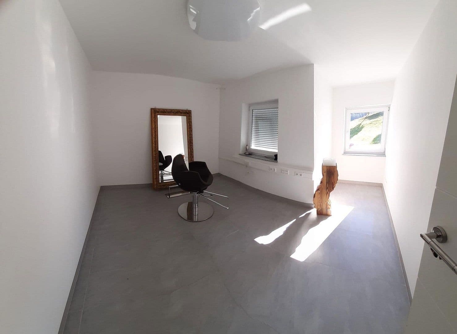 Predaj domu 185 m², pozemek 508 m², Talblick 2, Vöhrenbach, Bádensko-Wurttembersko Predaj domu 185 m², pozemek 508 m², Talblick 2, Vöhrenbach, Bádensko-Wurttembersko