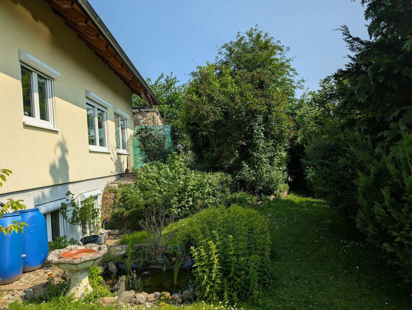 Predaj domu 120 m², pozemek 800 m², Eigeltingen, Bádensko-Wurttembersko Predaj domu 120 m², pozemek 800 m², Eigeltingen, Bádensko-Wurttembersko