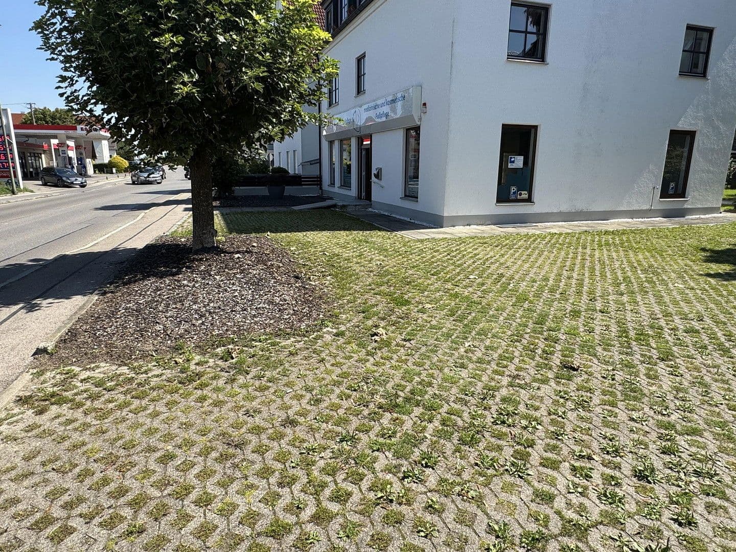 Predaj kancelárie 218 m², Augsburger Straße 14, Fischach, Bavorsko Predaj kancelárie 218 m², Augsburger Straße 14, Fischach, Bavorsko