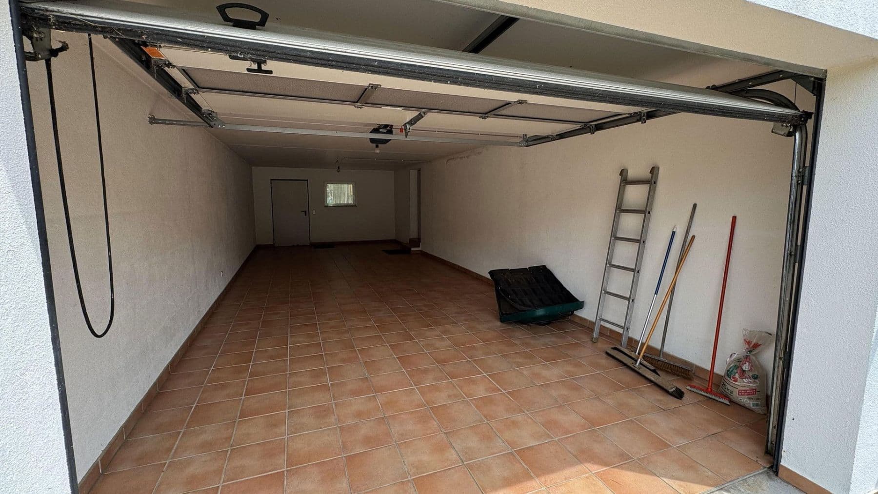 Predaj nebytového priestoru 6.330 m², Kämpfelbach, Bádensko-Wurttembersko Predaj nebytového priestoru 6.330 m², Kämpfelbach, Bádensko-Wurttembersko