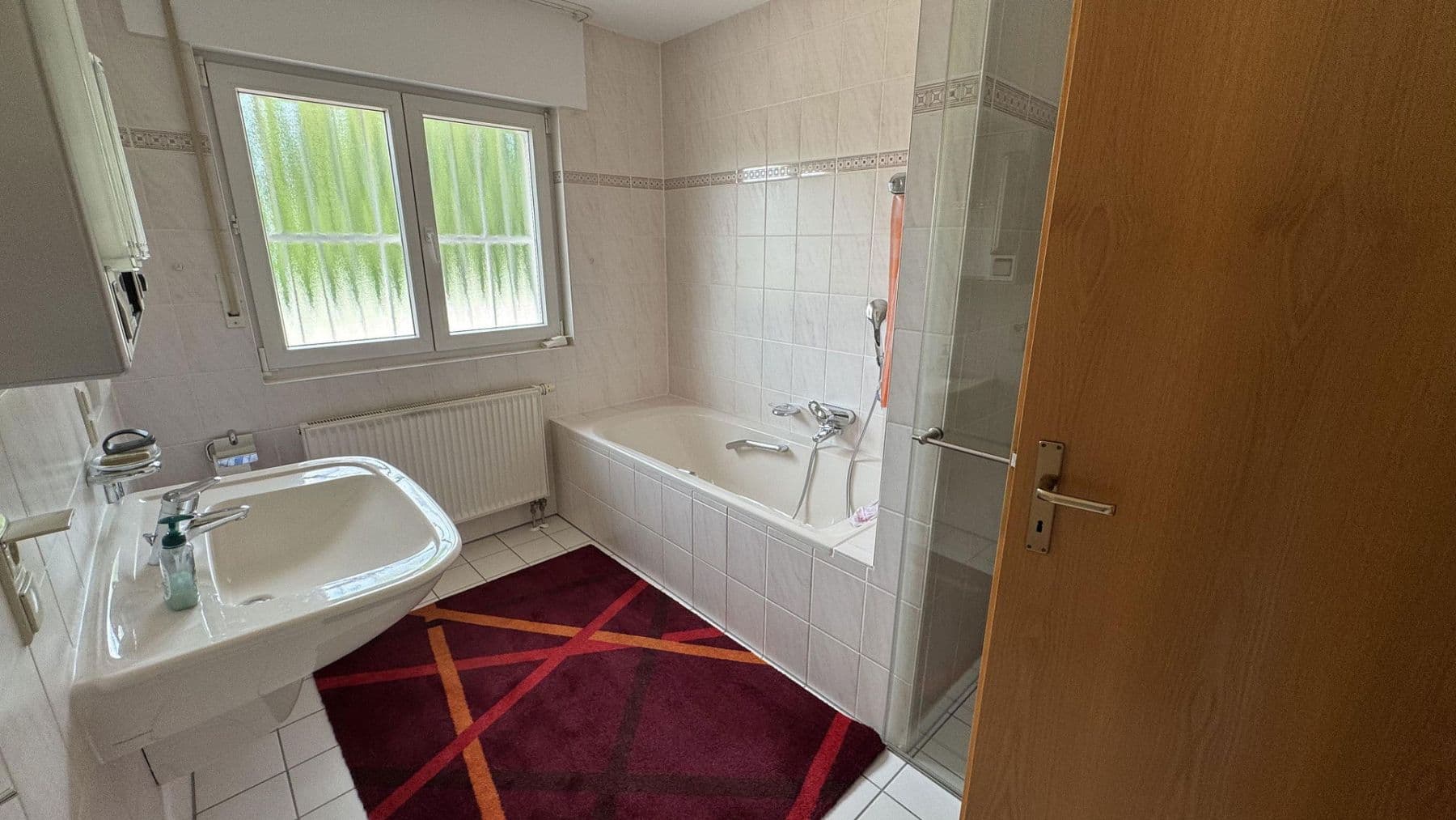 Predaj nebytového priestoru 6.330 m², Kämpfelbach, Bádensko-Wurttembersko Predaj nebytového priestoru 6.330 m², Kämpfelbach, Bádensko-Wurttembersko