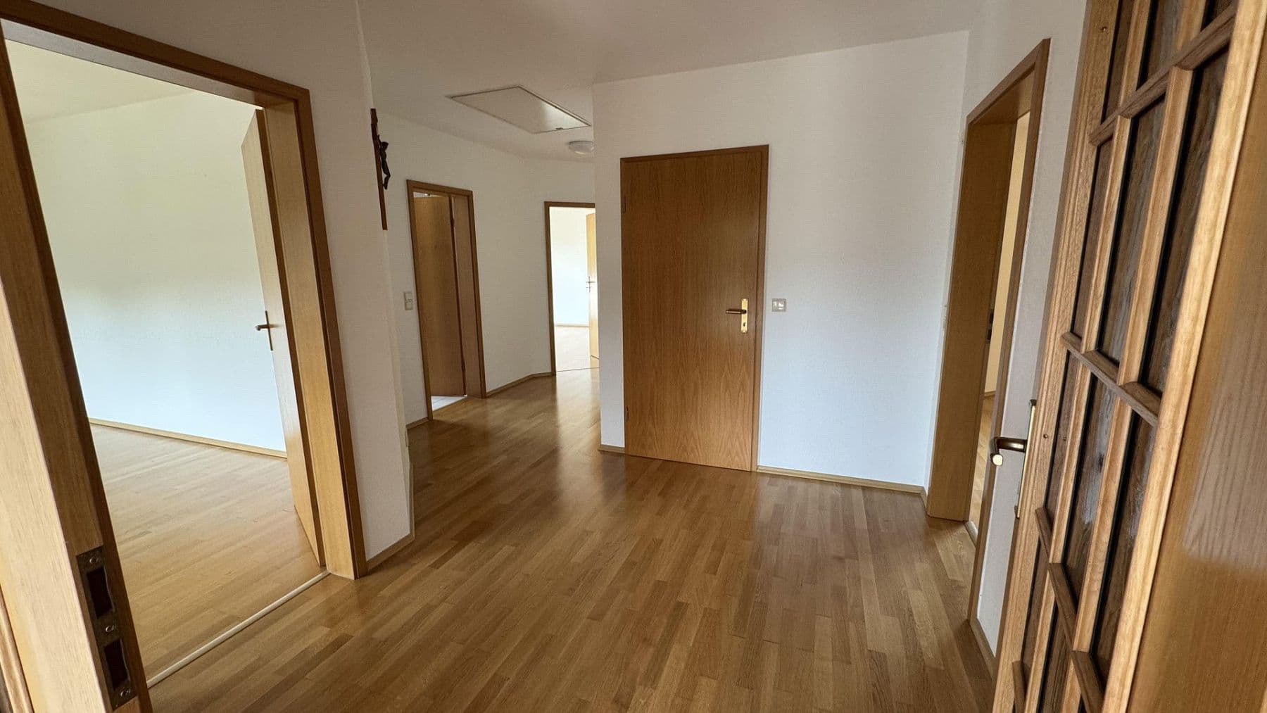Predaj nebytového priestoru 6.330 m², Kämpfelbach, Bádensko-Wurttembersko Predaj nebytového priestoru 6.330 m², Kämpfelbach, Bádensko-Wurttembersko
