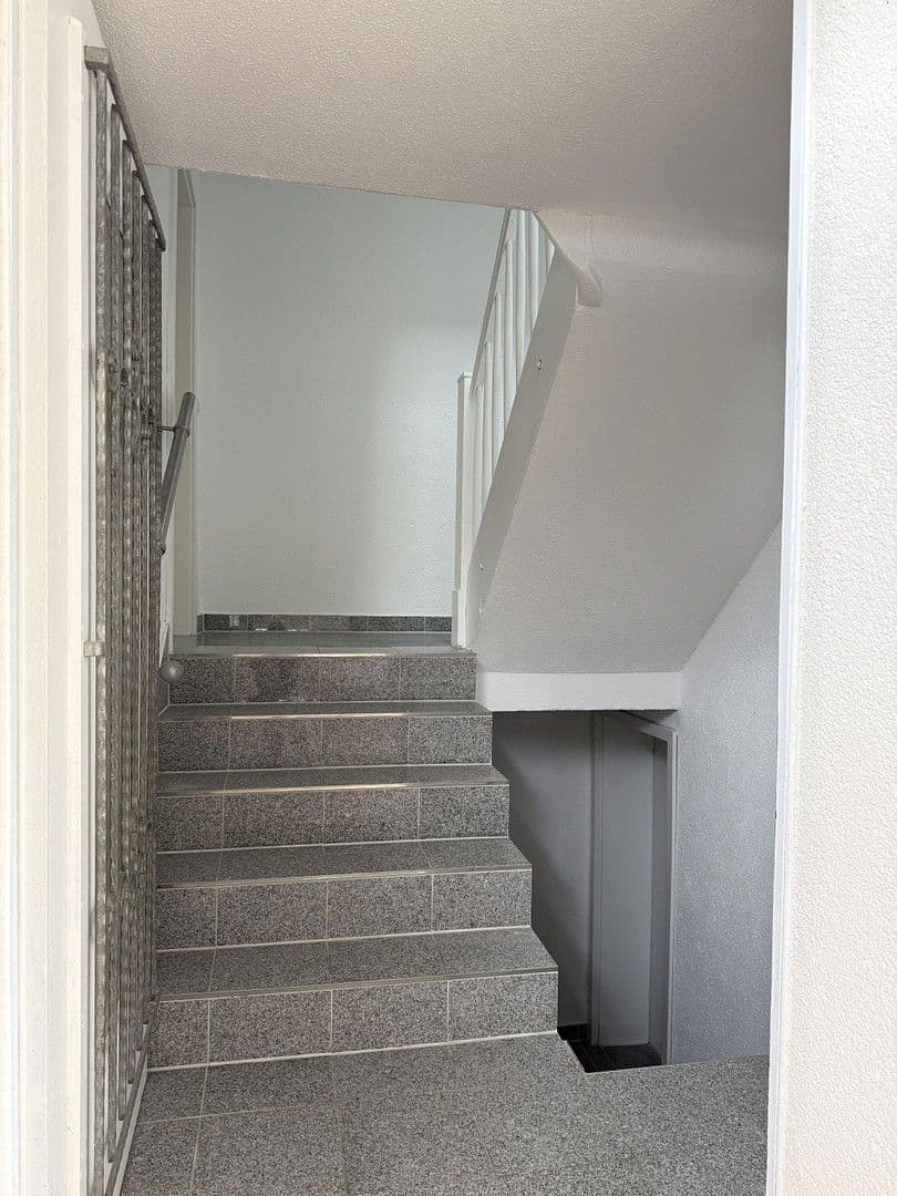 Predaj domu 237 m², pozemek 610 m², Mühlacker, Bádensko-Wurttembersko Predaj domu 237 m², pozemek 610 m², Mühlacker, Bádensko-Wurttembersko