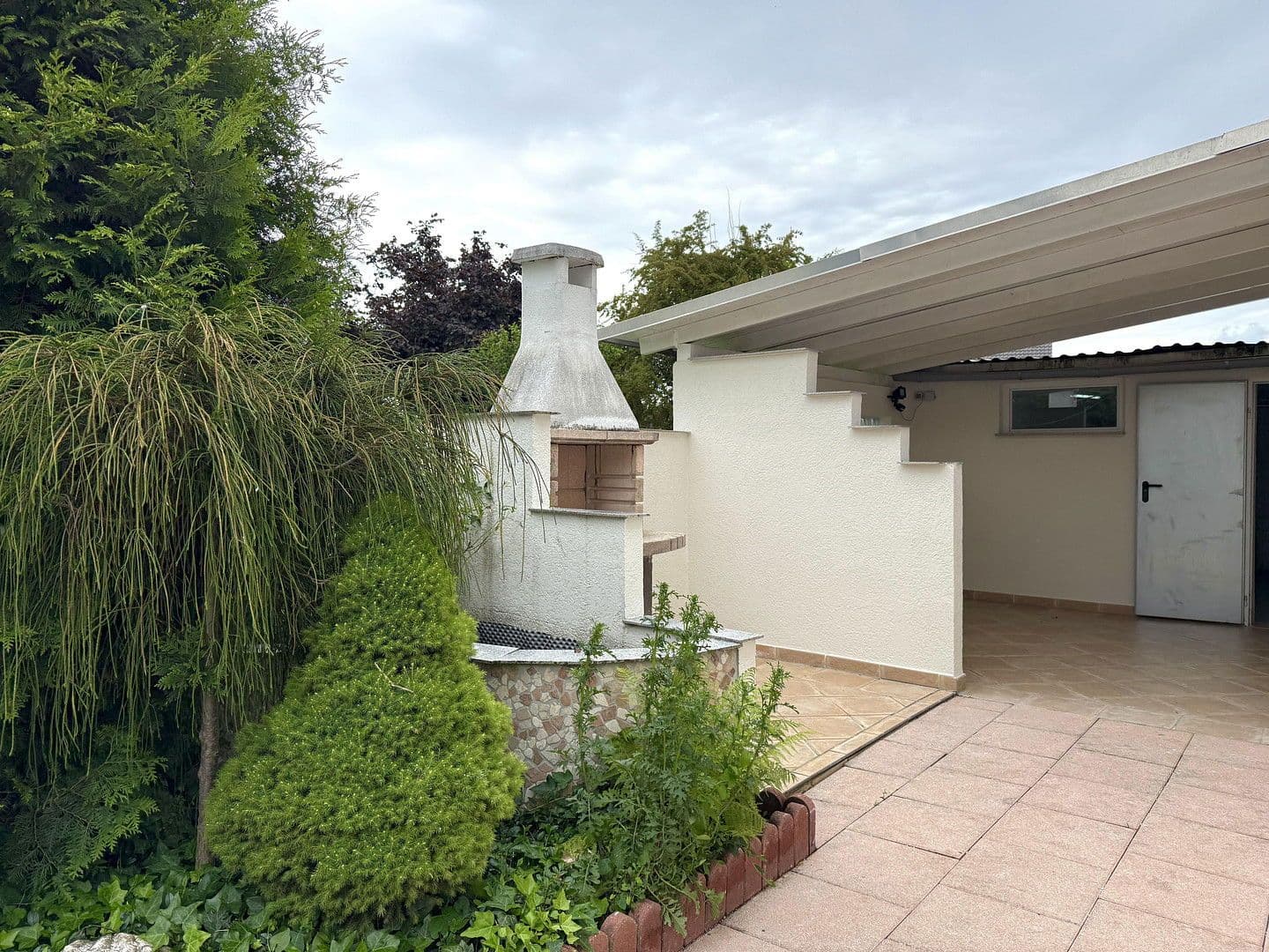 Predaj domu 237 m², pozemek 610 m², Mühlacker, Bádensko-Wurttembersko Predaj domu 237 m², pozemek 610 m², Mühlacker, Bádensko-Wurttembersko