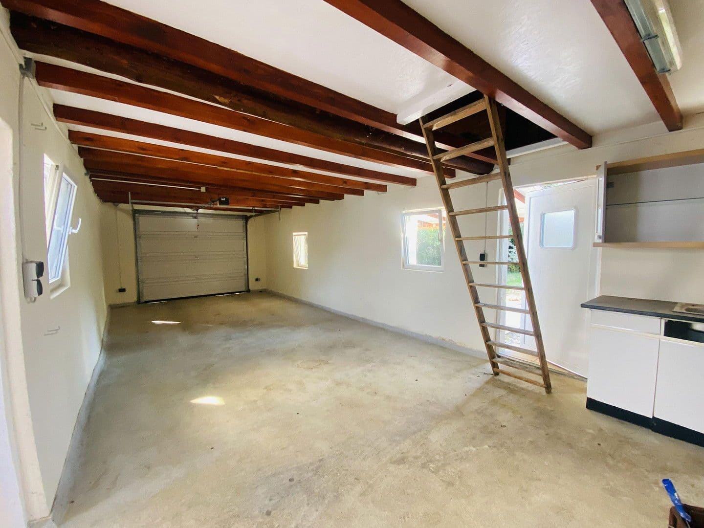 Predaj domu 237 m², pozemek 610 m², Mühlacker, Bádensko-Wurttembersko Predaj domu 237 m², pozemek 610 m², Mühlacker, Bádensko-Wurttembersko