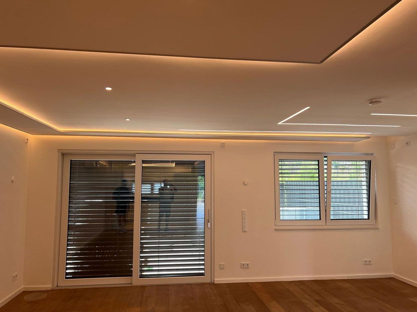 Predaj domu 212 m², pozemek 182 m², Am Blumenfeld 23 A, Meerbusch, Severné Porýnie - Westfálsko Predaj domu 212 m², pozemek 182 m², Am Blumenfeld 23 A, Meerbusch, Severné Porýnie - Westfálsko