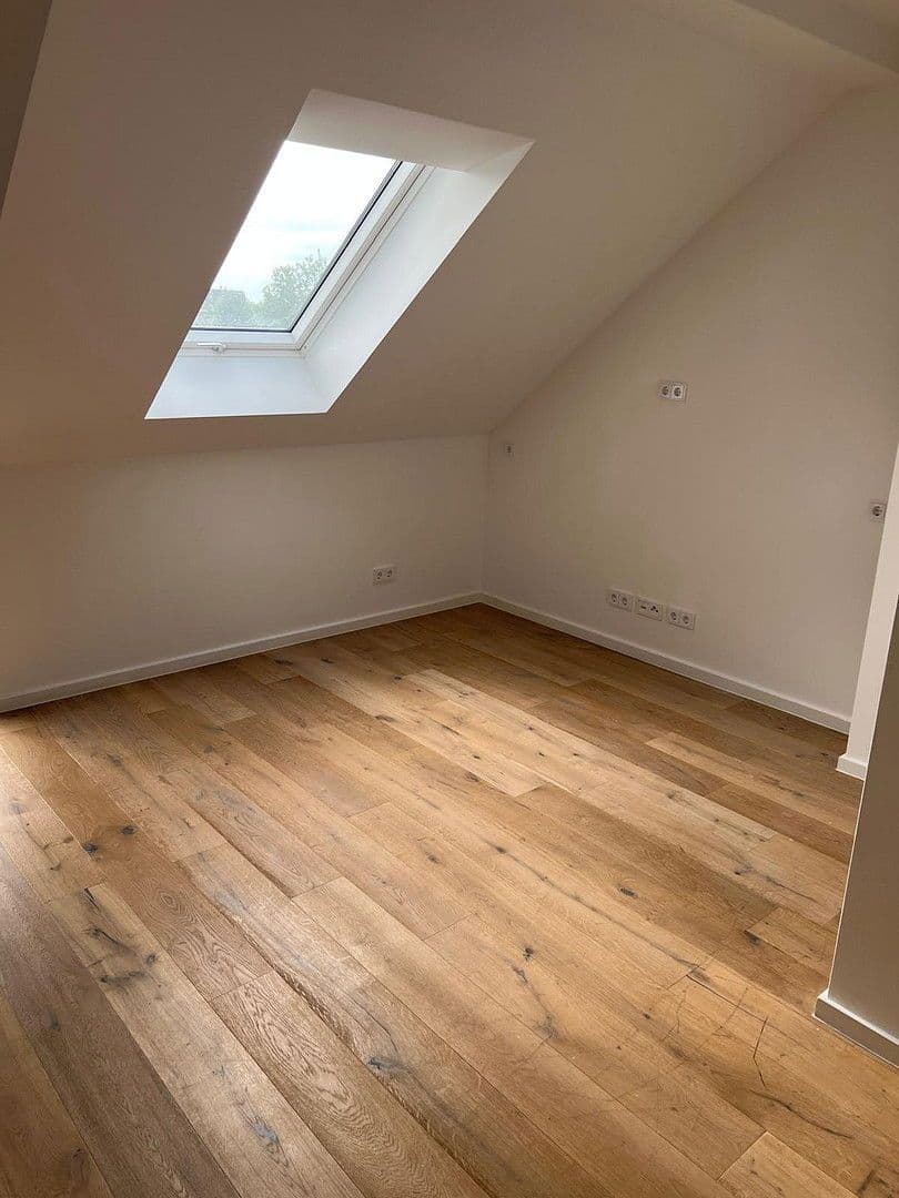 Predaj domu 212 m², pozemek 182 m², Am Blumenfeld 23 A, Meerbusch, Severné Porýnie - Westfálsko Predaj domu 212 m², pozemek 182 m², Am Blumenfeld 23 A, Meerbusch, Severné Porýnie - Westfálsko