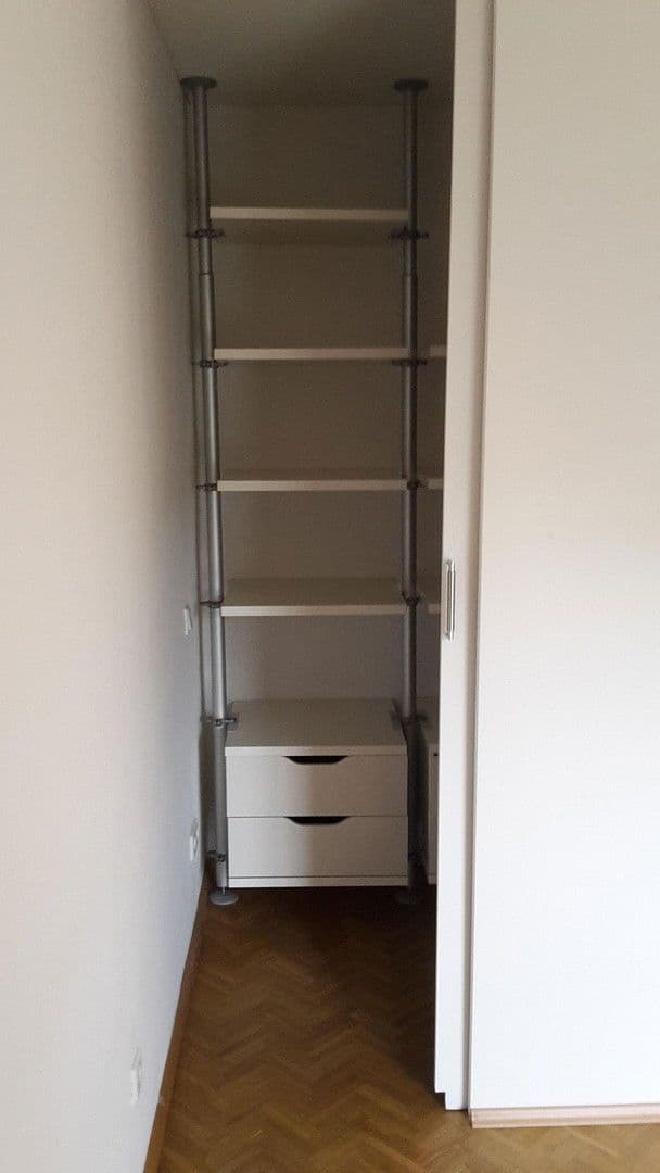 Prenájom bytu 3-izbový 96 m², Graz, Štajersko Prenájom bytu 3-izbový 96 m², Graz, Štajersko