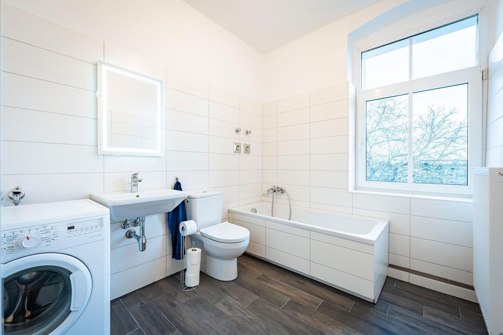 Prenájom bytu 3-izbový 78 m², Fichtestraße 41, Magdeburg, Sasko-Anhaltsko Prenájom bytu 3-izbový 78 m², Fichtestraße 41, Magdeburg, Sasko-Anhaltsko