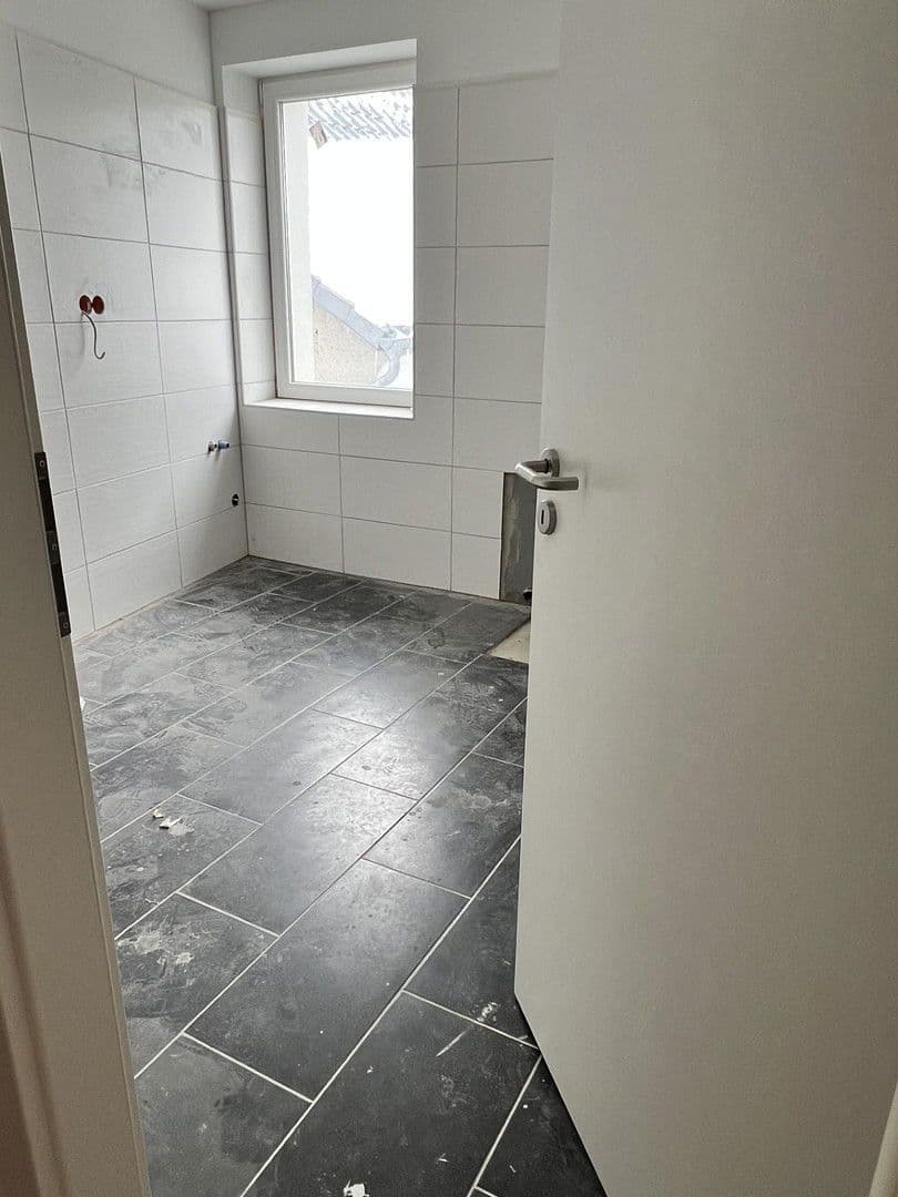 Prenájom bytu 2-izbový 68 m², Hornhäuser Str., Oschersleben, Sasko-Anhaltsko Prenájom bytu 2-izbový 68 m², Hornhäuser Str., Oschersleben, Sasko-Anhaltsko