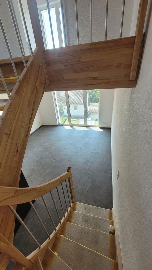 Prenájom bytu 2-izbový 65 m², Albstadt, Bádensko-Wurttembersko Prenájom bytu 2-izbový 65 m², Albstadt, Bádensko-Wurttembersko