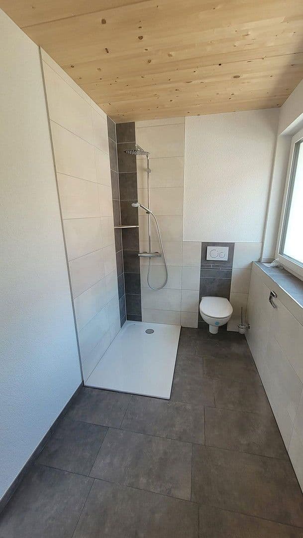 Prenájom bytu 2-izbový 65 m², Albstadt, Bádensko-Wurttembersko Prenájom bytu 2-izbový 65 m², Albstadt, Bádensko-Wurttembersko