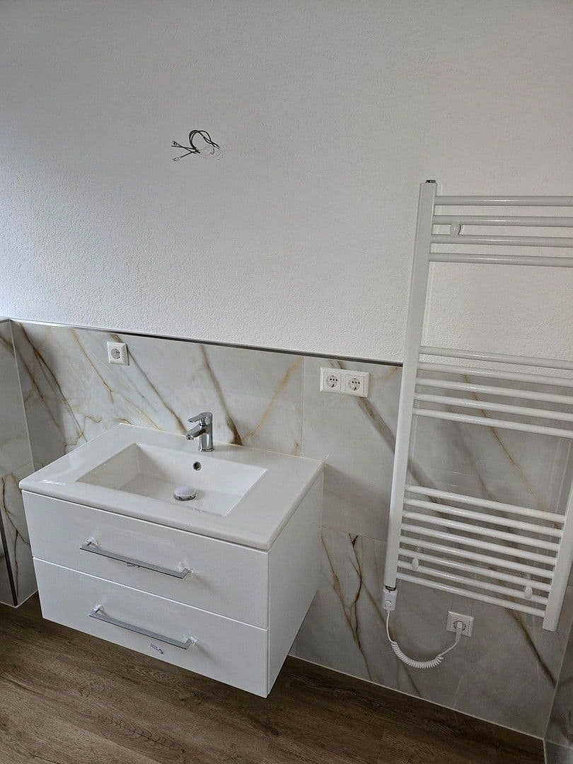 Prenájom bytu 2-izbový 72 m², Buchenstraße 14, Emmelshausen, Porýnie-Falcko Prenájom bytu 2-izbový 72 m², Buchenstraße 14, Emmelshausen, Porýnie-Falcko