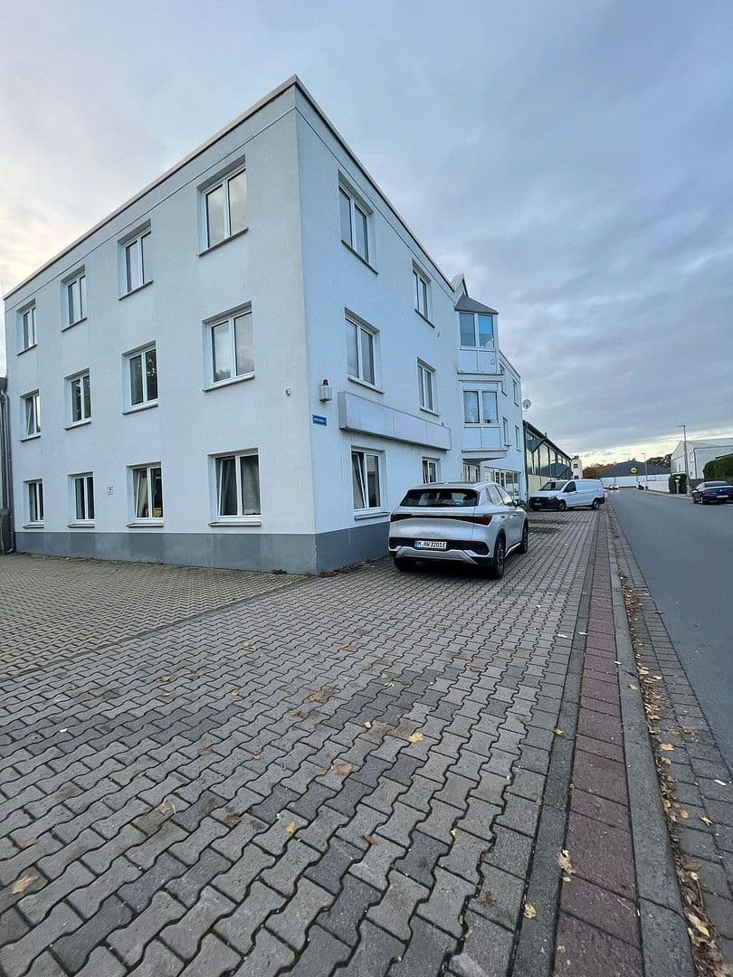 Prenájom kancelárie 85 m², Neuweg 1, Groß-Gerau, Hesensko Prenájom kancelárie 85 m², Neuweg 1, Groß-Gerau, Hesensko