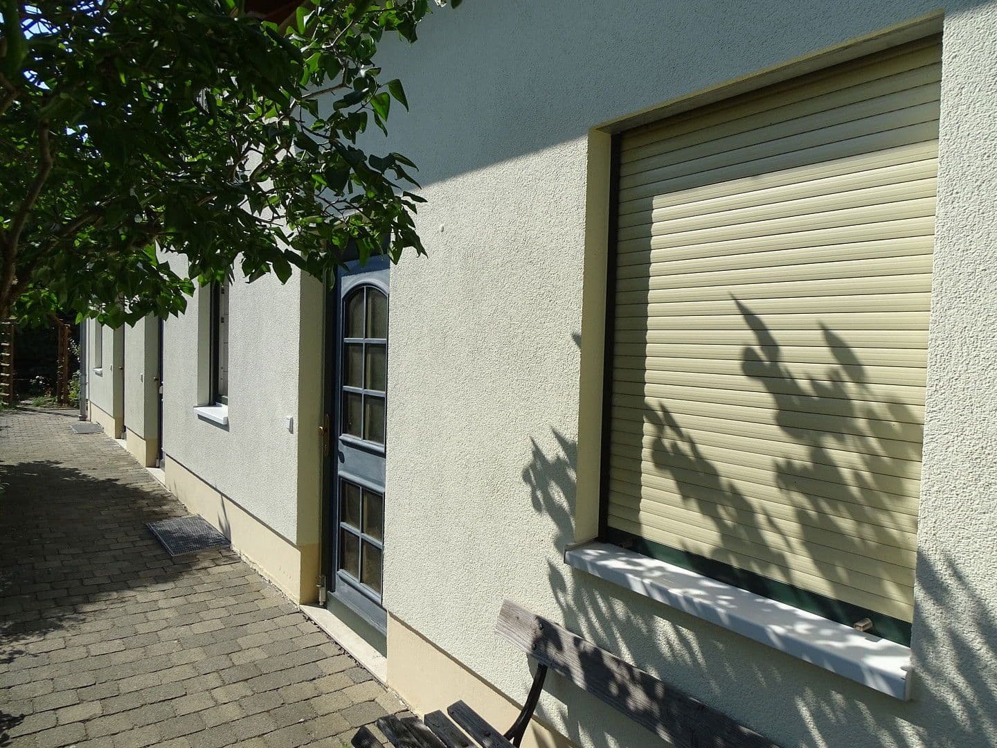 Prenájom bytu 1-izbový 54 m², Dresden-Weißig, Sasko Prenájom bytu 1-izbový 54 m², Dresden-Weißig, Sasko