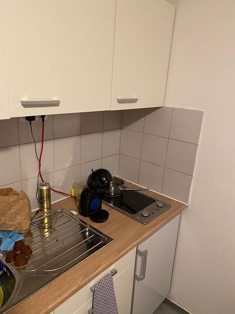Prenájom bytu 1-izbový 26 m², Hannover, Dolné Sasko Prenájom bytu 1-izbový 26 m², Hannover, Dolné Sasko