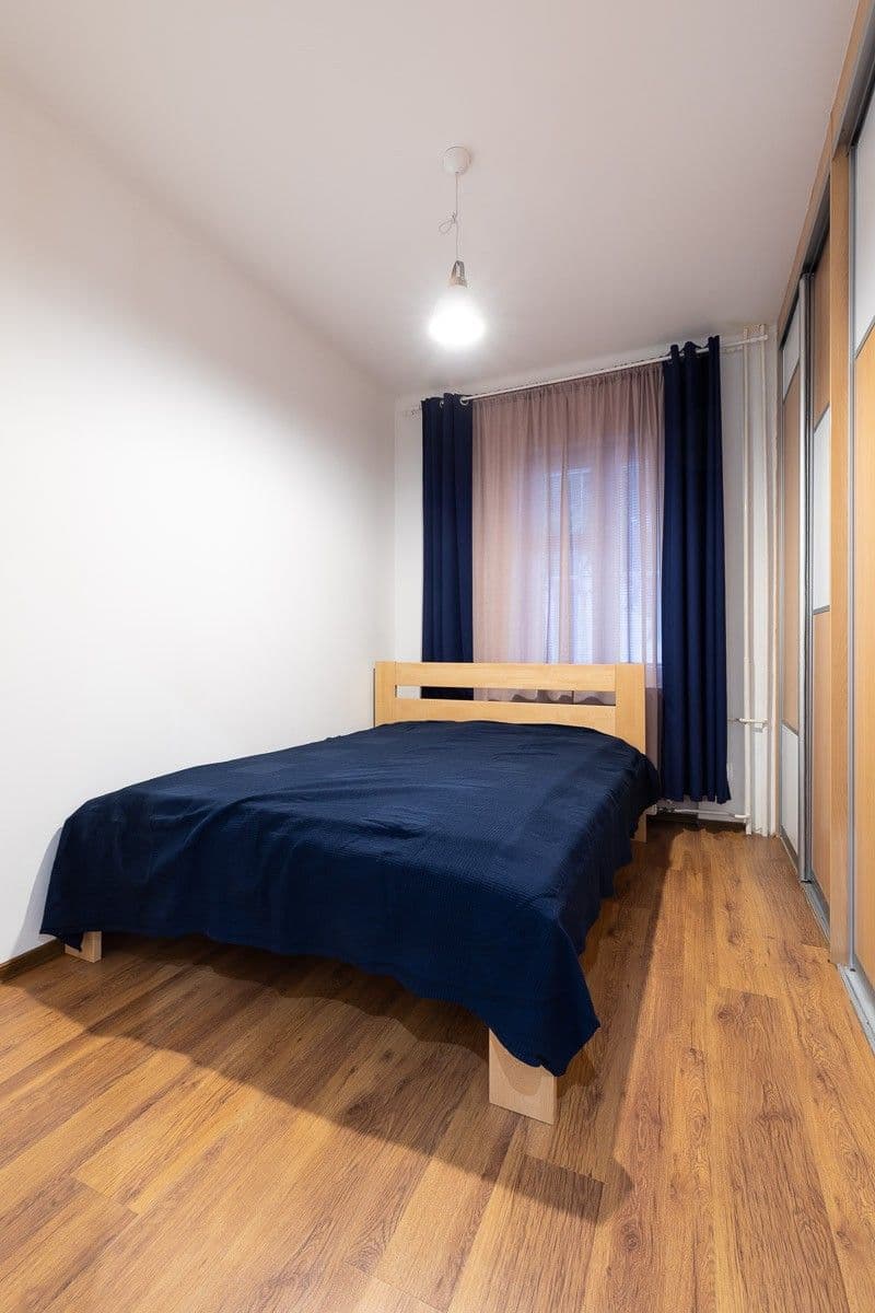 Prenájom bytu 2-izbový 43 m², Junácka, Nové Mesto, Bratislavský kraj Prenájom bytu 2-izbový 43 m², Junácka, Nové Mesto, Bratislavský kraj