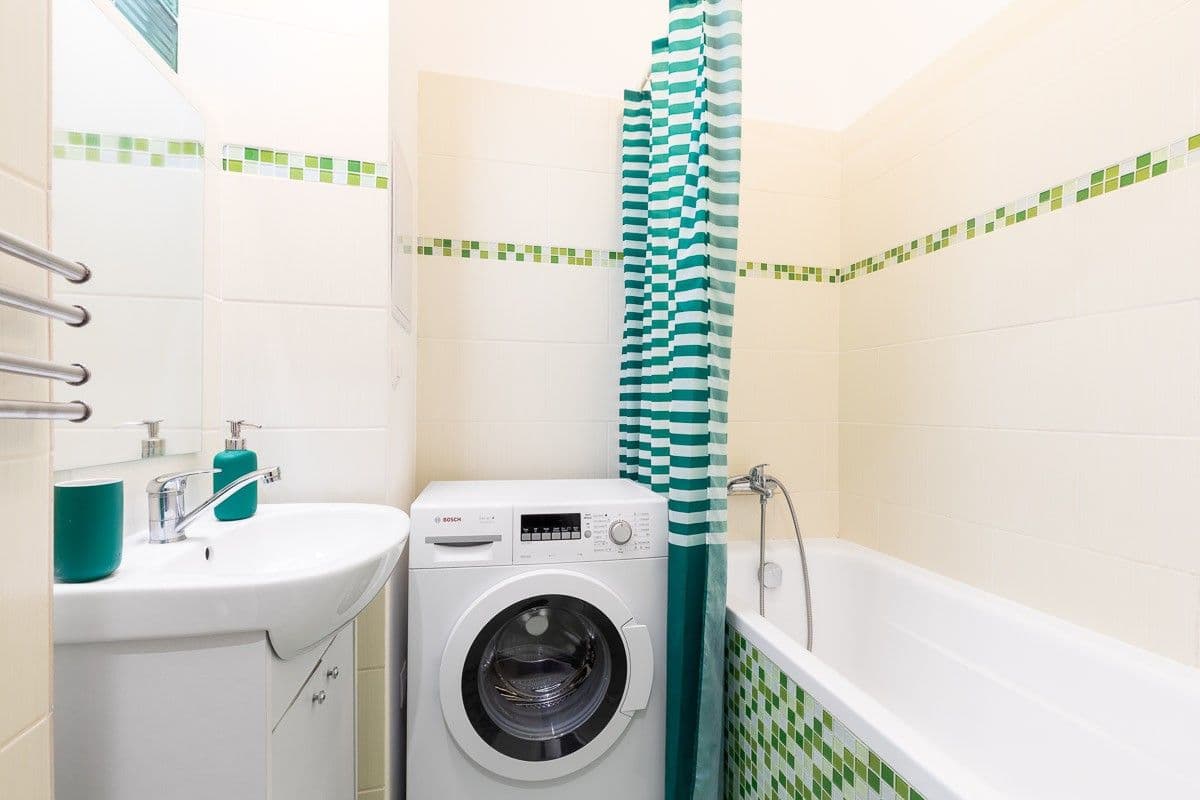 Prenájom bytu 2-izbový 43 m², Junácka, Nové Mesto, Bratislavský kraj Prenájom bytu 2-izbový 43 m², Junácka, Nové Mesto, Bratislavský kraj