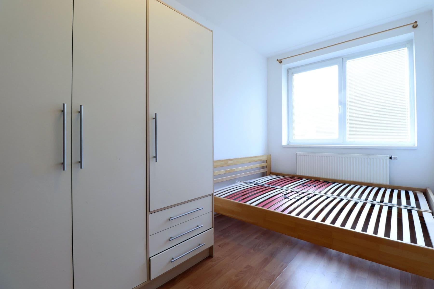 Prenájom bytu 3-izbový 76 m², Herlíkovická, Praha, Praha Prenájom bytu 3-izbový 76 m², Herlíkovická, Praha, Praha