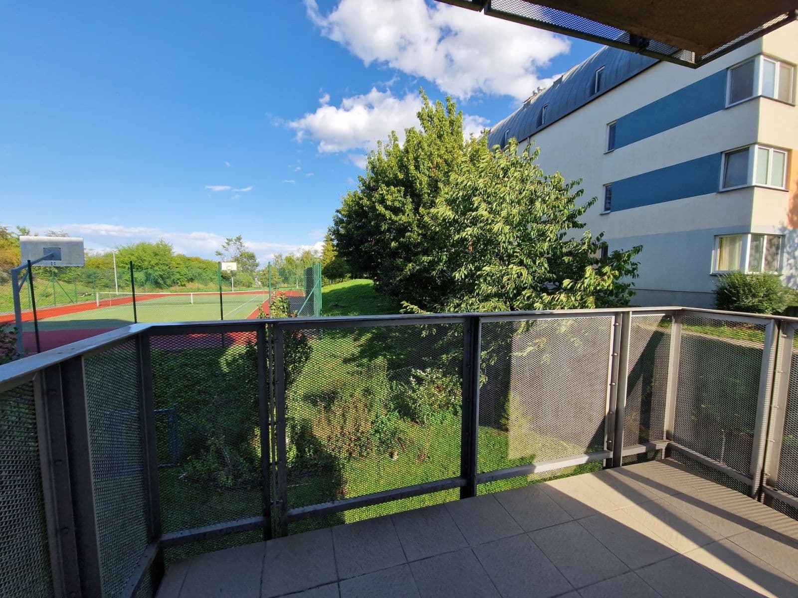 Prenájom bytu 3-izbový 76 m², Herlíkovická, Praha, Praha Prenájom bytu 3-izbový 76 m², Herlíkovická, Praha, Praha