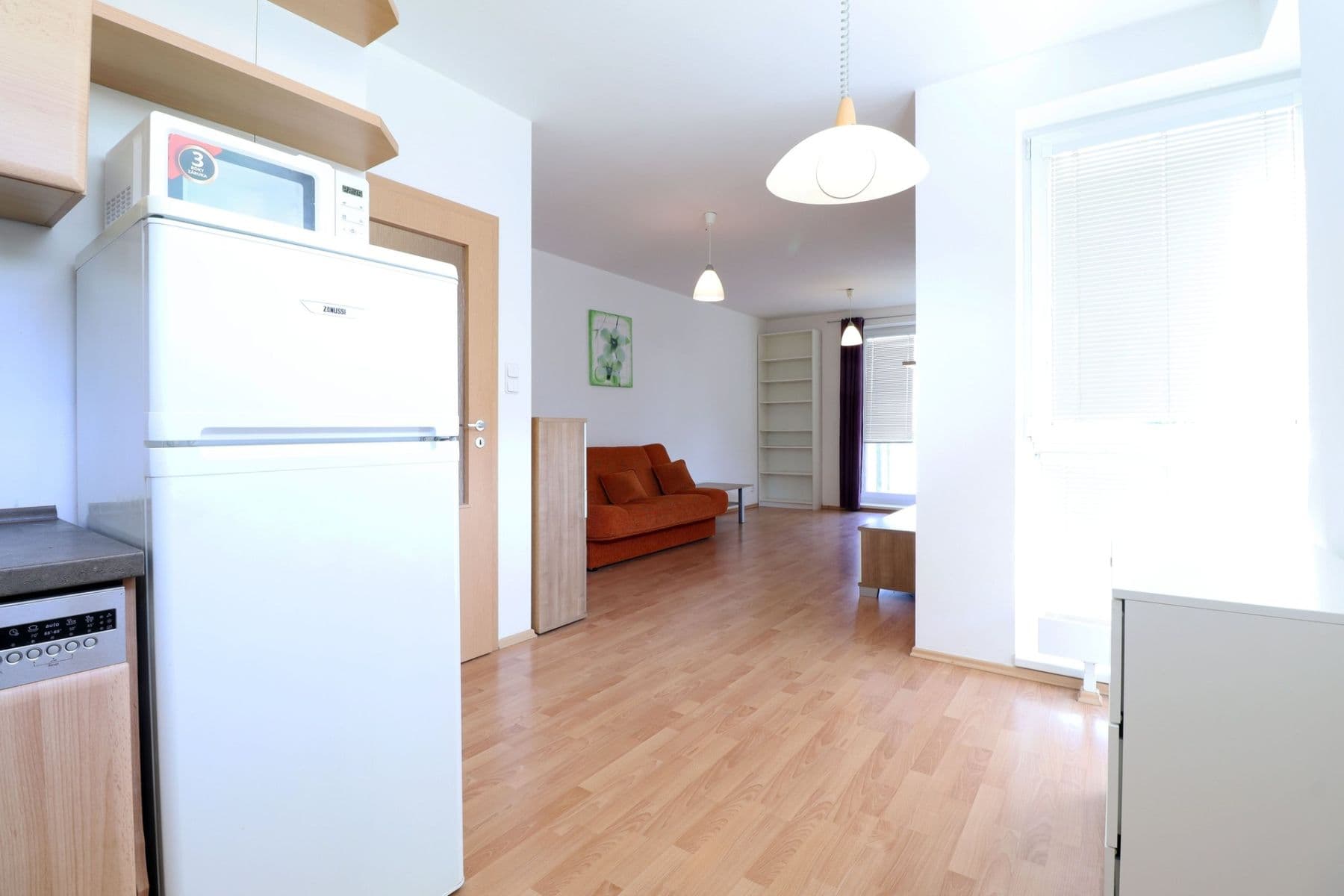 Prenájom bytu 3-izbový 76 m², Herlíkovická, Praha, Praha Prenájom bytu 3-izbový 76 m², Herlíkovická, Praha, Praha