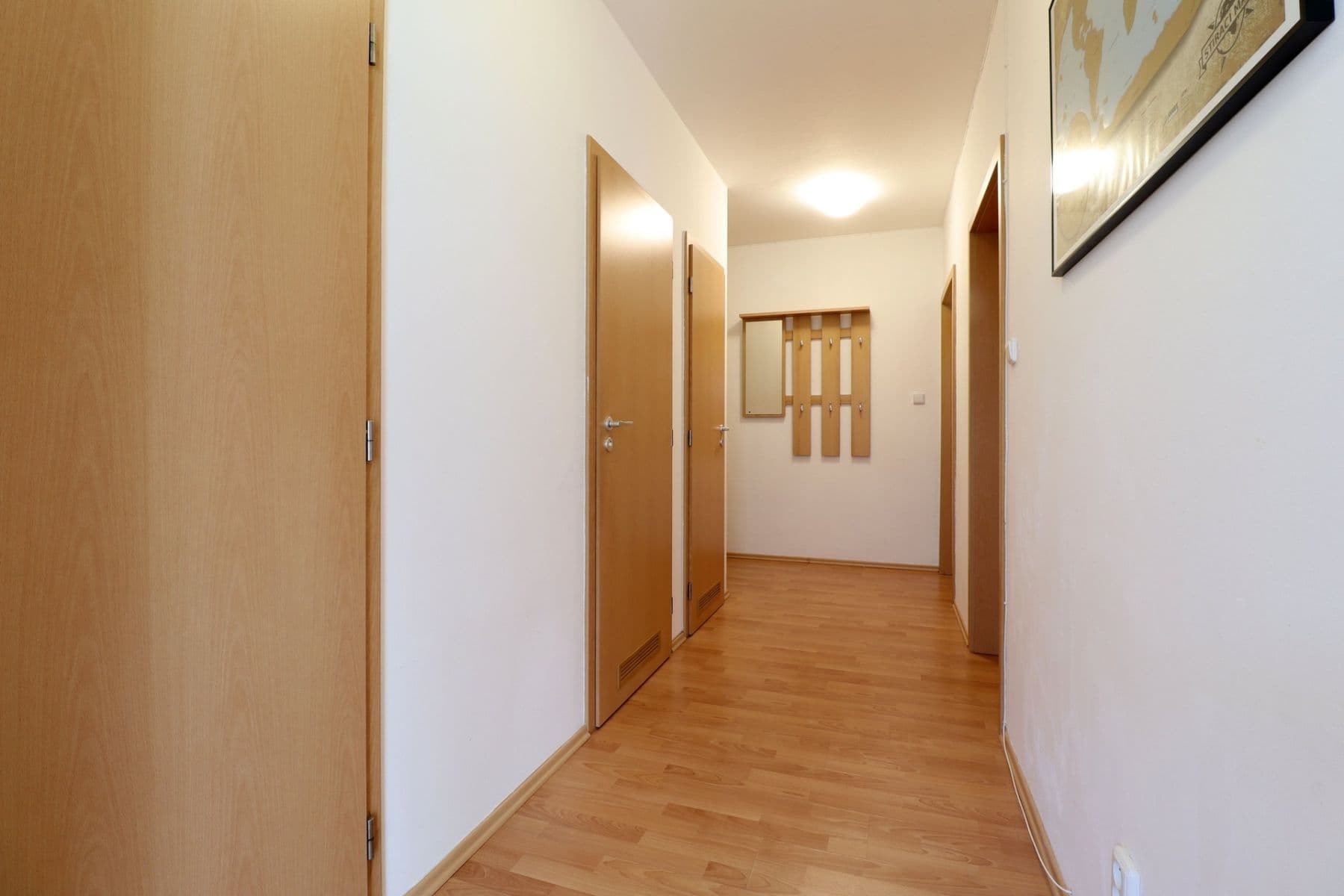 Prenájom bytu 3-izbový 76 m², Herlíkovická, Praha, Praha Prenájom bytu 3-izbový 76 m², Herlíkovická, Praha, Praha