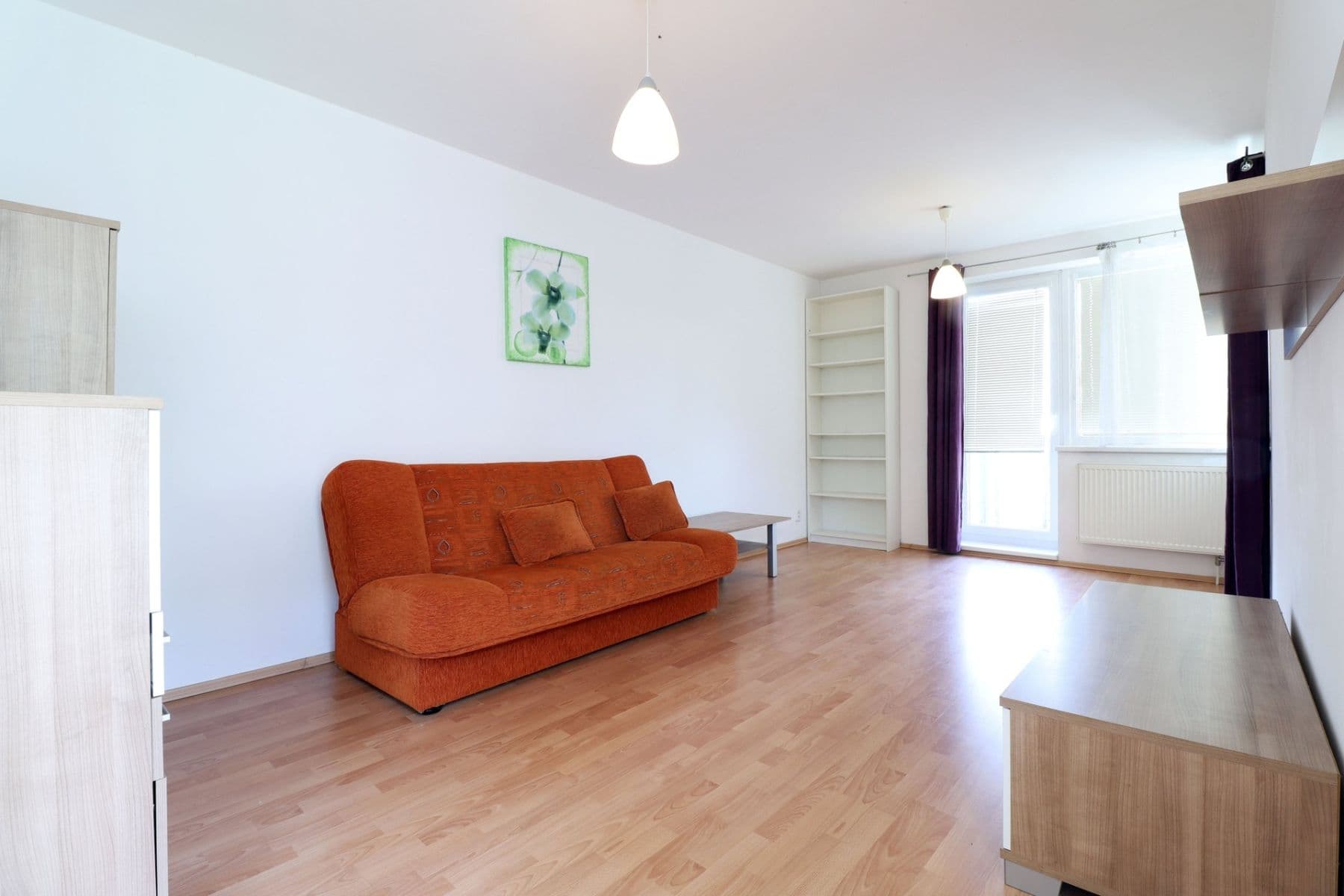 Prenájom bytu 3-izbový 76 m², Herlíkovická, Praha, Praha Prenájom bytu 3-izbový 76 m², Herlíkovická, Praha, Praha