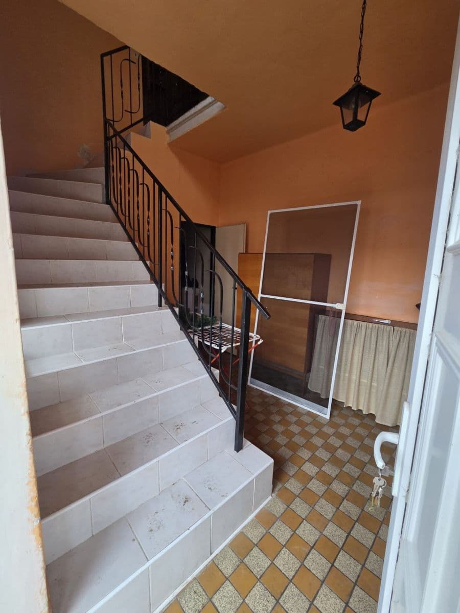 Predaj domu 186 m², pozemek 250 m², Černuc, Středočeský kraj Predaj domu 186 m², pozemek 250 m², Černuc, Středočeský kraj