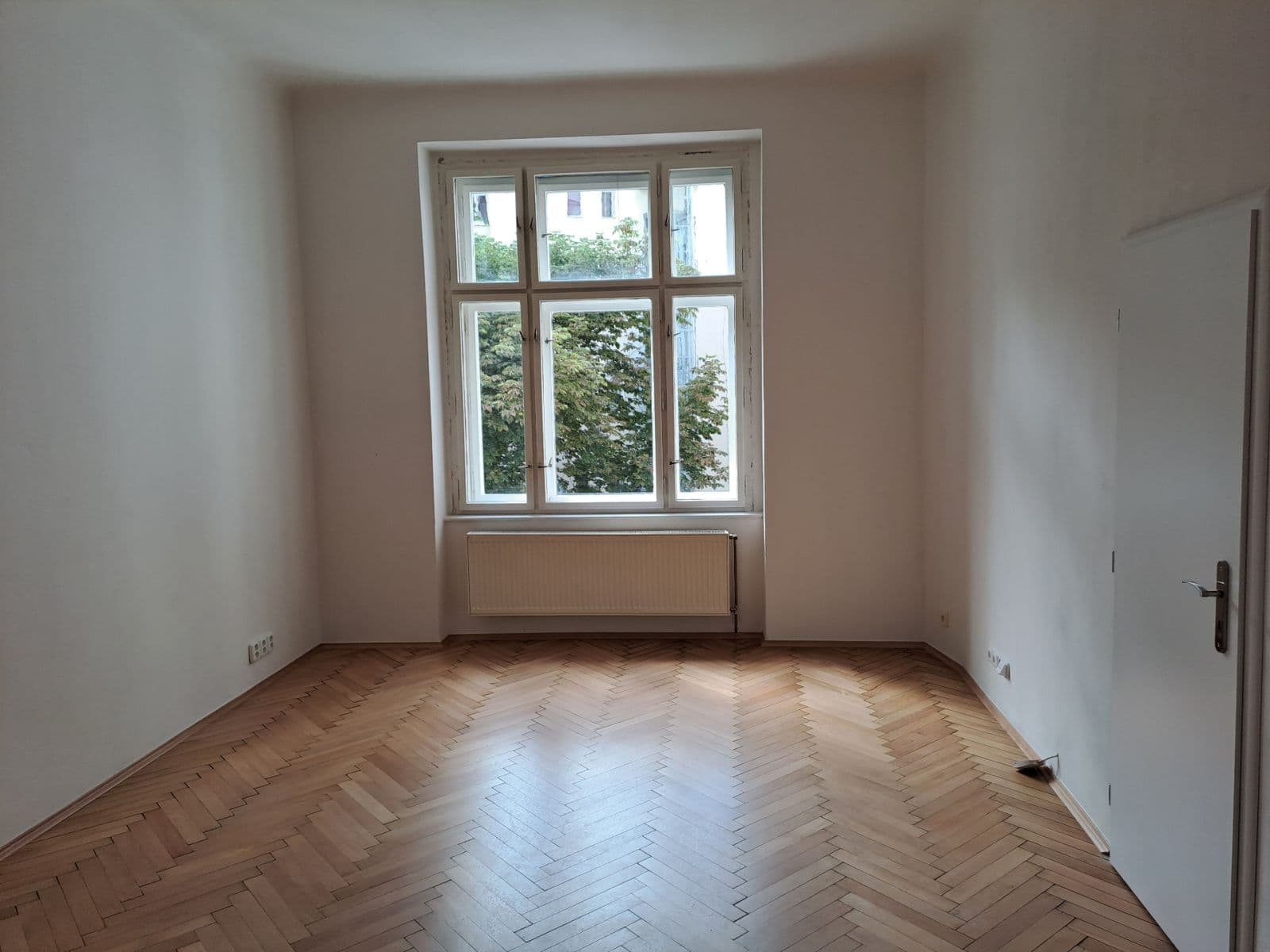 Prenájom bytu 2-izbový 85 m², Janovského, Praha, Praha Prenájom bytu 2-izbový 85 m², Janovského, Praha, Praha
