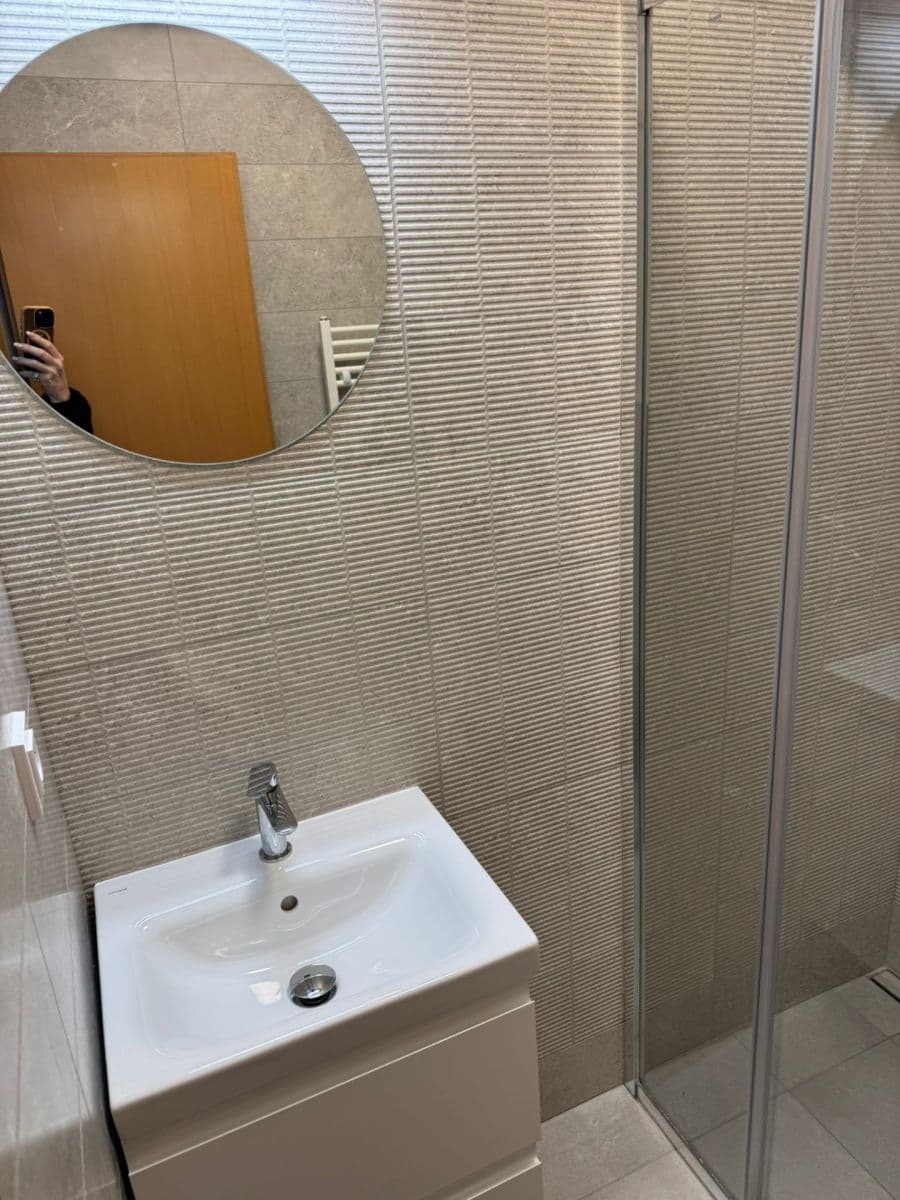 Prenájom bytu 1-izbový 23 m², Seifertova, Praha, Praha Prenájom bytu 1-izbový 23 m², Seifertova, Praha, Praha