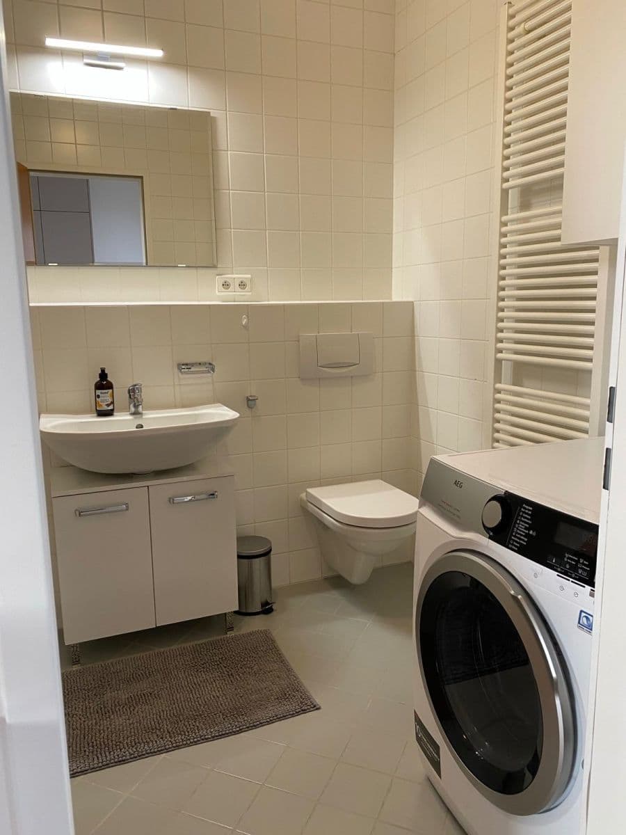 Prenájom bytu 2-izbový 60 m², U Zvonařky, Praha, Praha Prenájom bytu 2-izbový 60 m², U Zvonařky, Praha, Praha