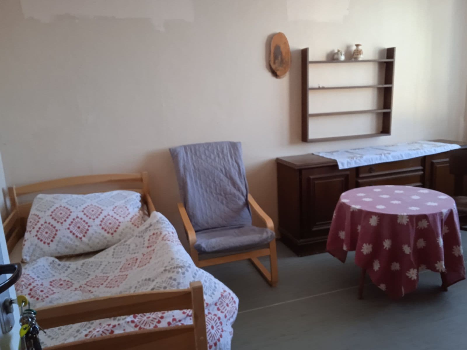 Prenájom domu 150 m², pozemek 100 m², Osvračín, Plzeňský kraj Prenájom domu 150 m², pozemek 100 m², Osvračín, Plzeňský kraj