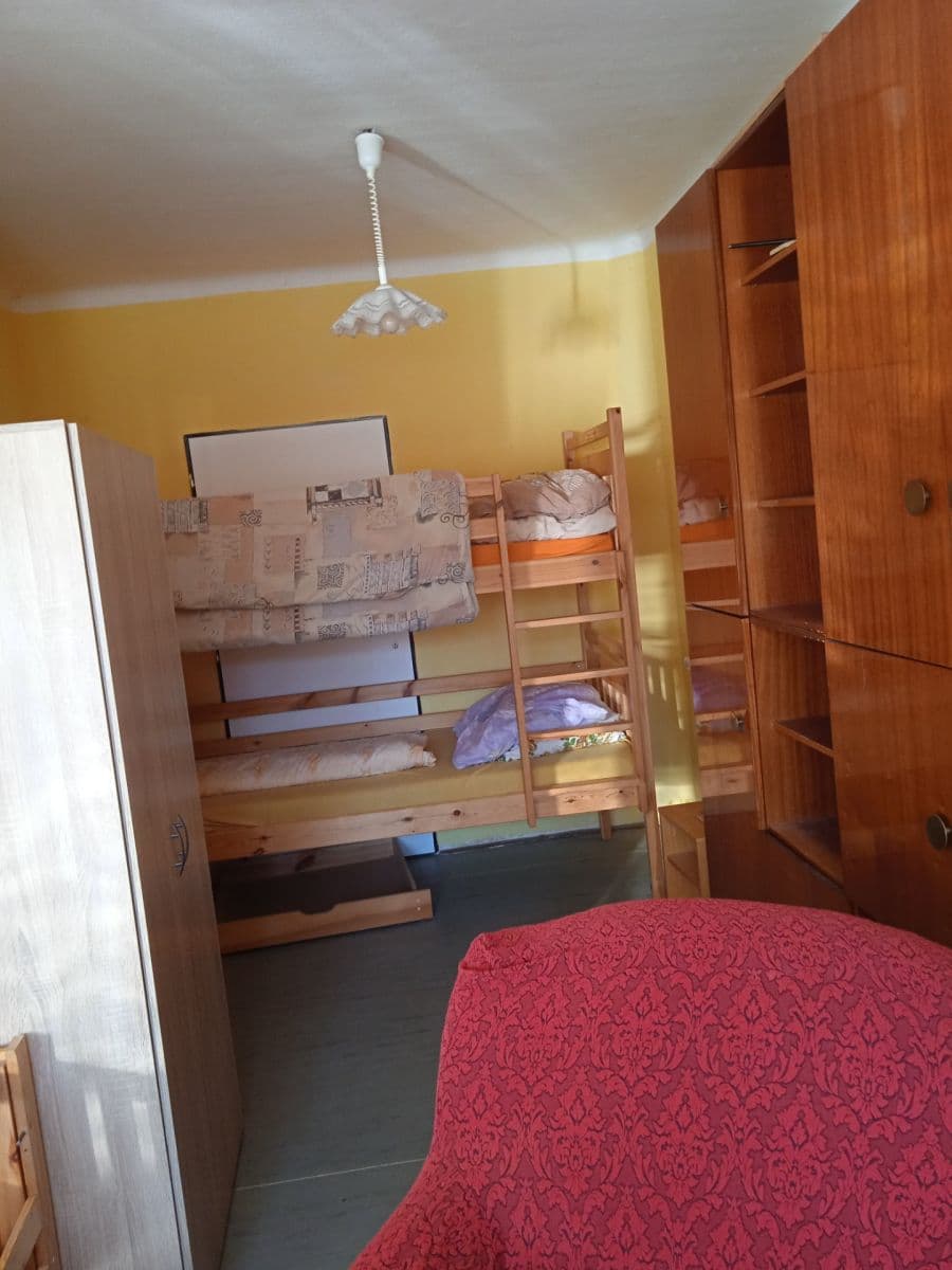 Prenájom domu 150 m², pozemek 100 m², Osvračín, Plzeňský kraj Prenájom domu 150 m², pozemek 100 m², Osvračín, Plzeňský kraj