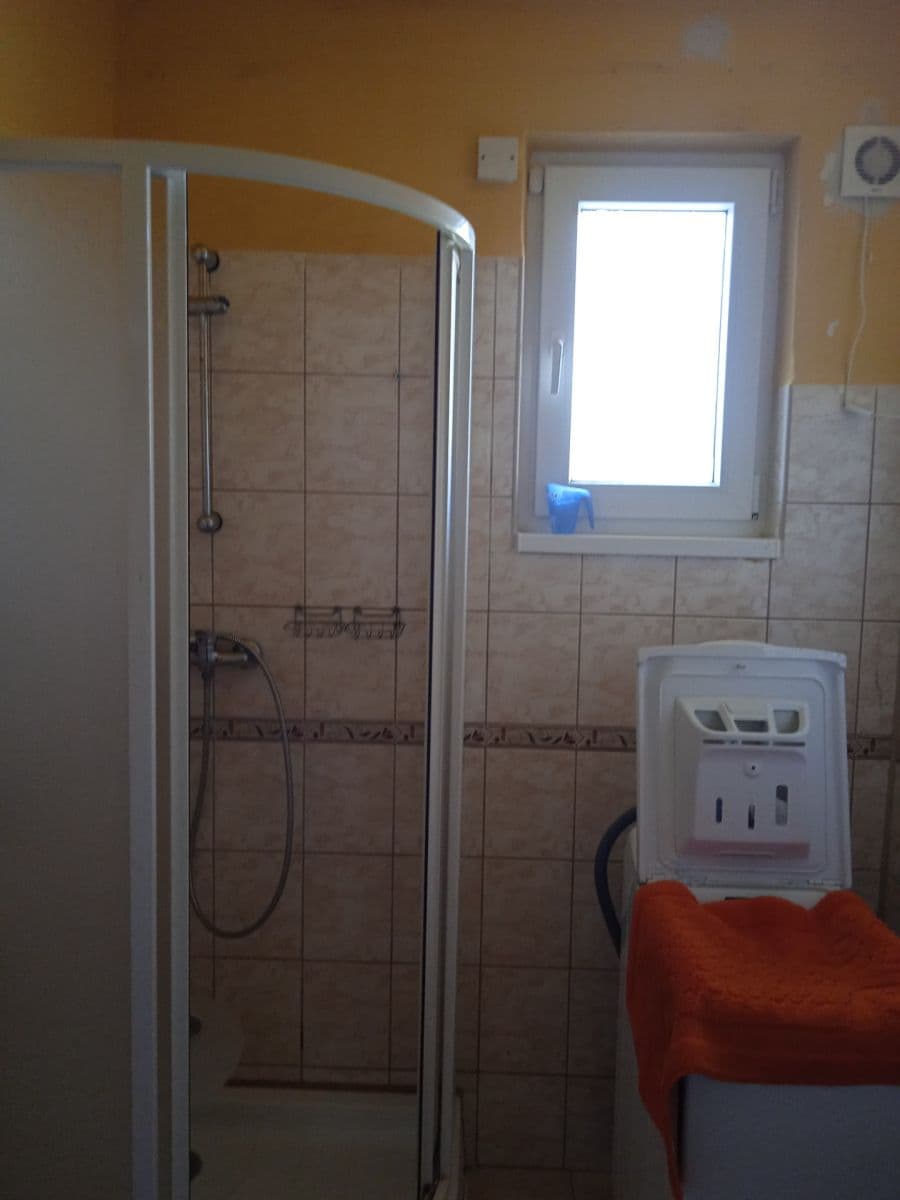 Prenájom domu 150 m², pozemek 100 m², Osvračín, Plzeňský kraj Prenájom domu 150 m², pozemek 100 m², Osvračín, Plzeňský kraj