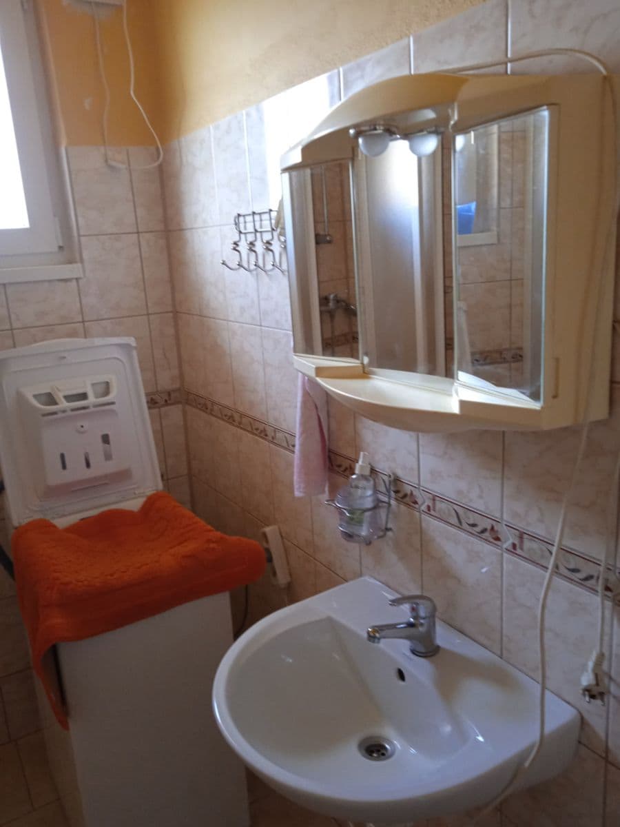 Prenájom domu 150 m², pozemek 100 m², Osvračín, Plzeňský kraj Prenájom domu 150 m², pozemek 100 m², Osvračín, Plzeňský kraj