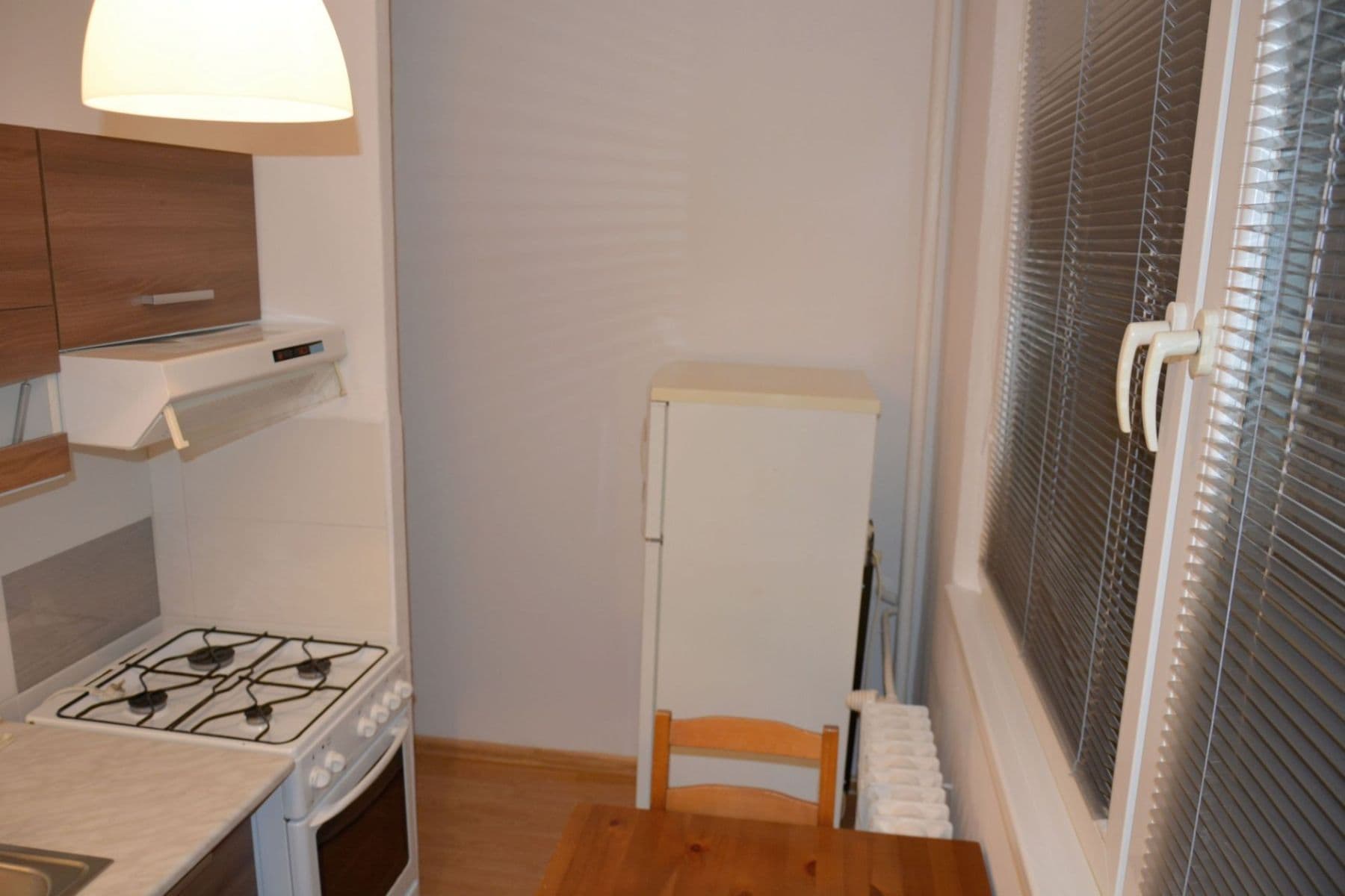 Predaj bytu 1-izbový 35 m², Kpt. Jána Rašu, Dúbravka, Bratislavský kraj Predaj bytu 1-izbový 35 m², Kpt. Jána Rašu, Dúbravka, Bratislavský kraj