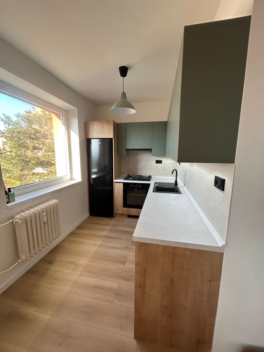 Prenájom bytu 1-izbový 43 m², Gregorova, Nový Jičín, Moravskoslezský kraj Prenájom bytu 1-izbový 43 m², Gregorova, Nový Jičín, Moravskoslezský kraj