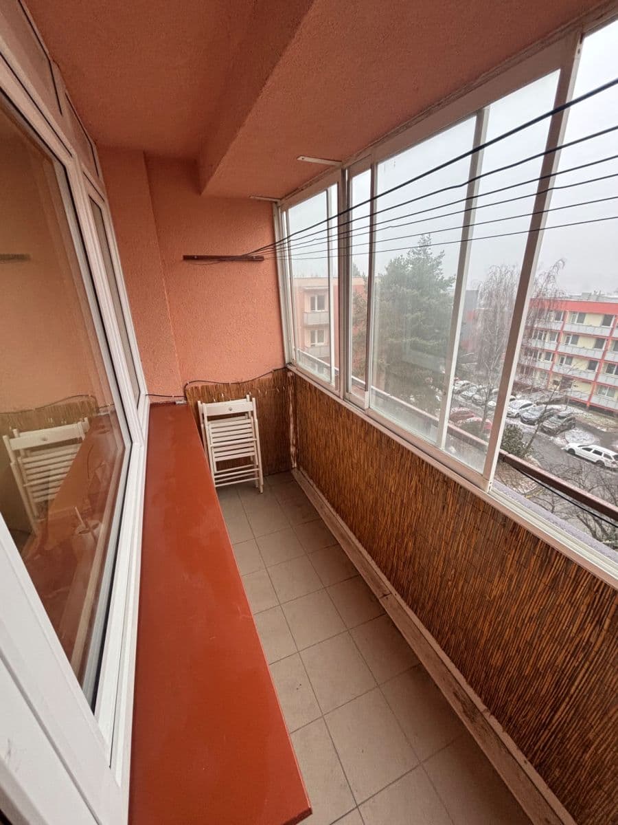 Prenájom bytu 1-izbový 43 m², Gregorova, Nový Jičín, Moravskoslezský kraj Prenájom bytu 1-izbový 43 m², Gregorova, Nový Jičín, Moravskoslezský kraj