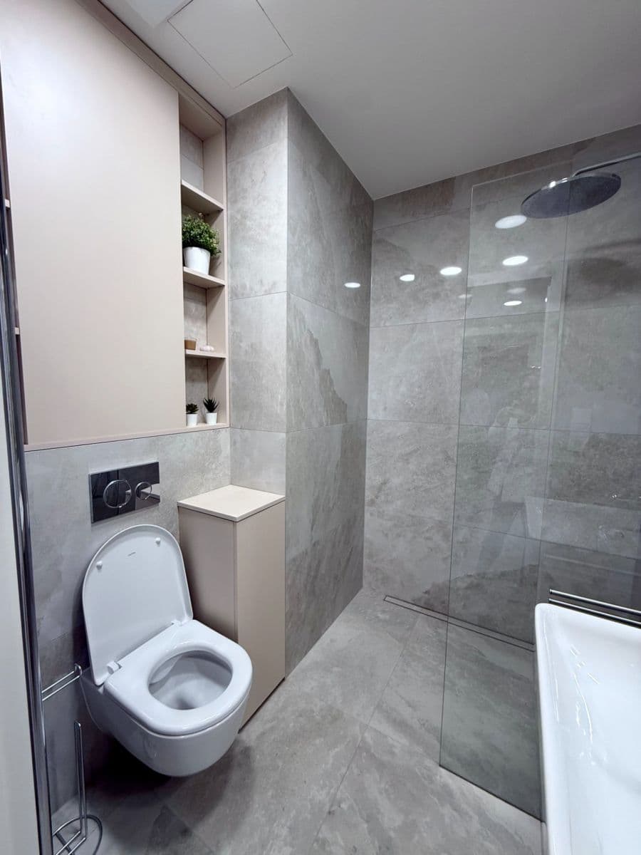 Prenájom bytu 2-izbový 45 m², Vinohradská, Praha, Praha Prenájom bytu 2-izbový 45 m², Vinohradská, Praha, Praha