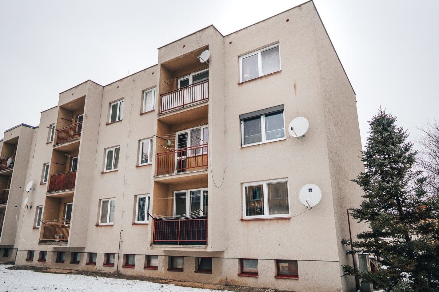 Predaj bytu 3-izbový 78 m², Farská, Zdounky, Zlínský kraj Predaj bytu 3-izbový 78 m², Farská, Zdounky, Zlínský kraj