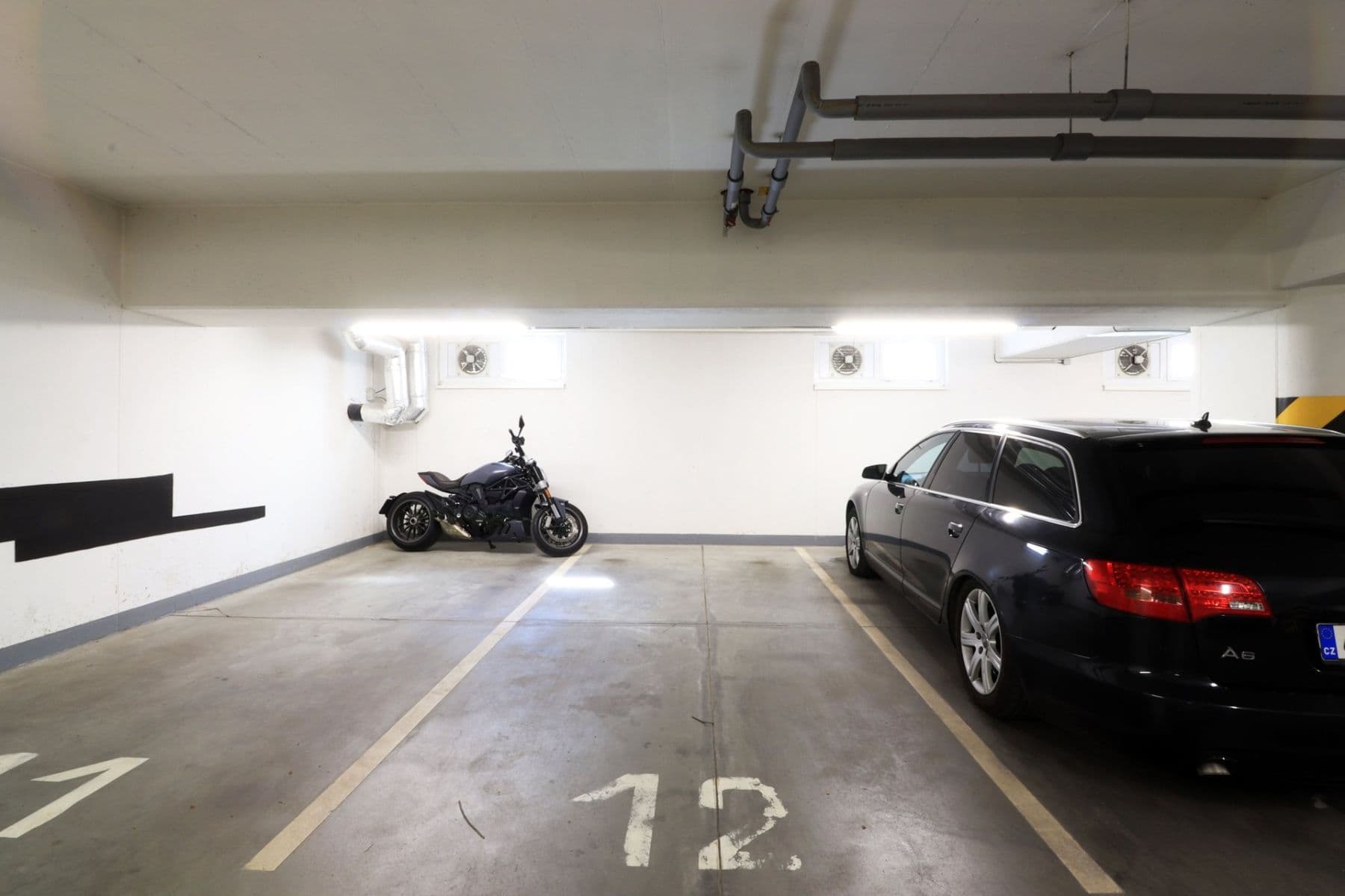 Prenájom bytu 2-izbový 40 m², Holubí, Praha, Praha Prenájom bytu 2-izbový 40 m², Holubí, Praha, Praha