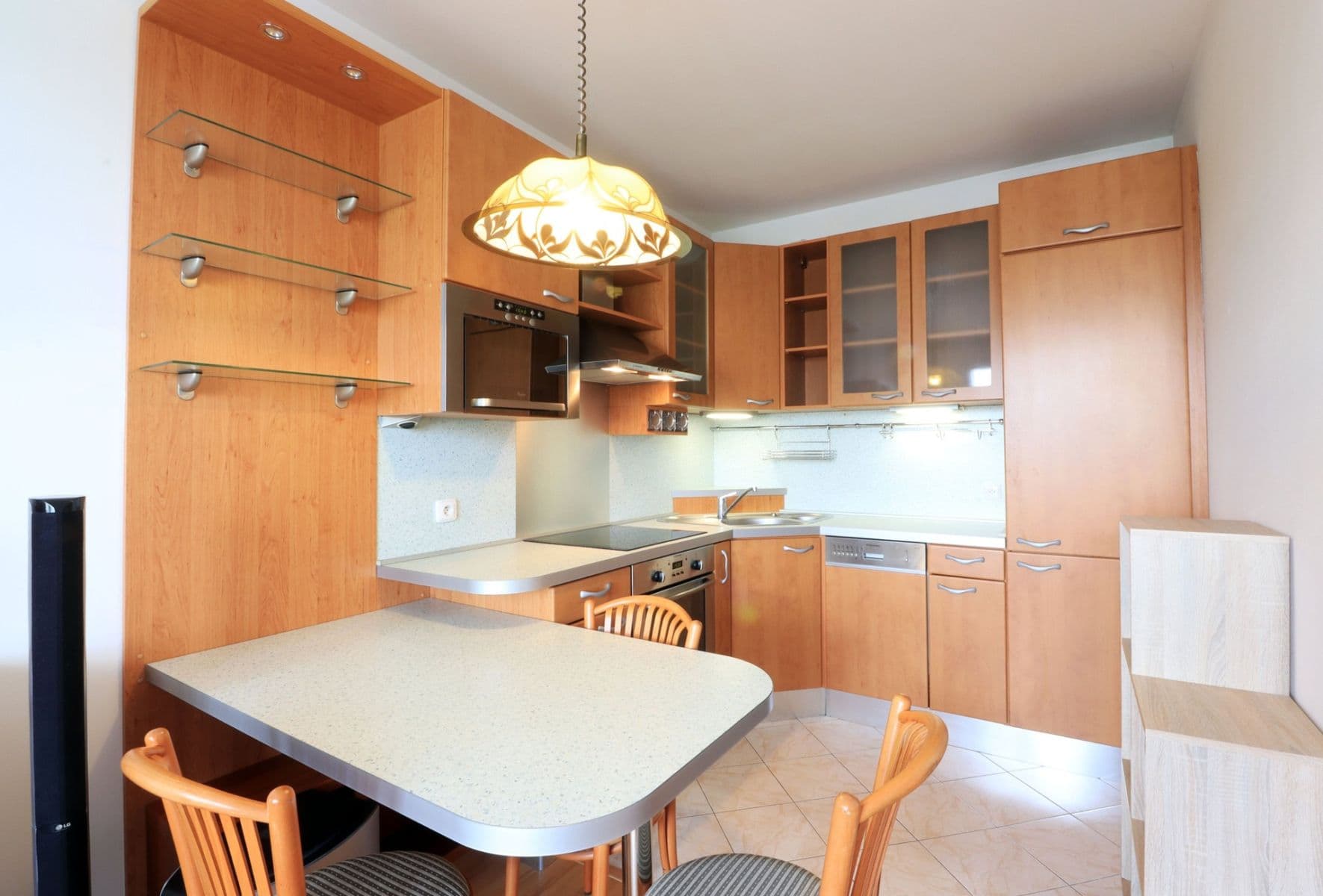 Prenájom bytu 2-izbový 40 m², Holubí, Praha, Praha Prenájom bytu 2-izbový 40 m², Holubí, Praha, Praha