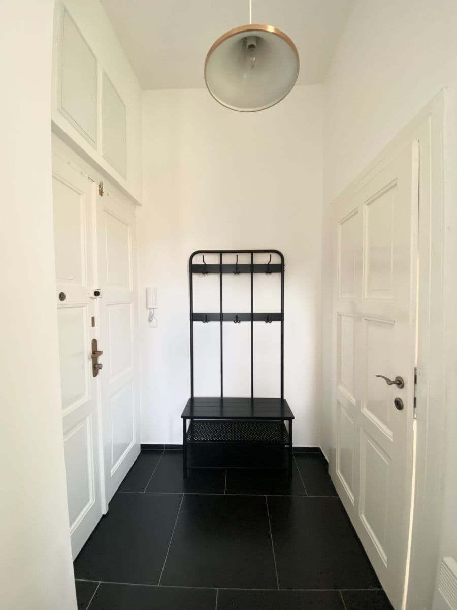 Prenájom bytu 2-izbový 54 m², Bulharská, Praha, Praha Prenájom bytu 2-izbový 54 m², Bulharská, Praha, Praha